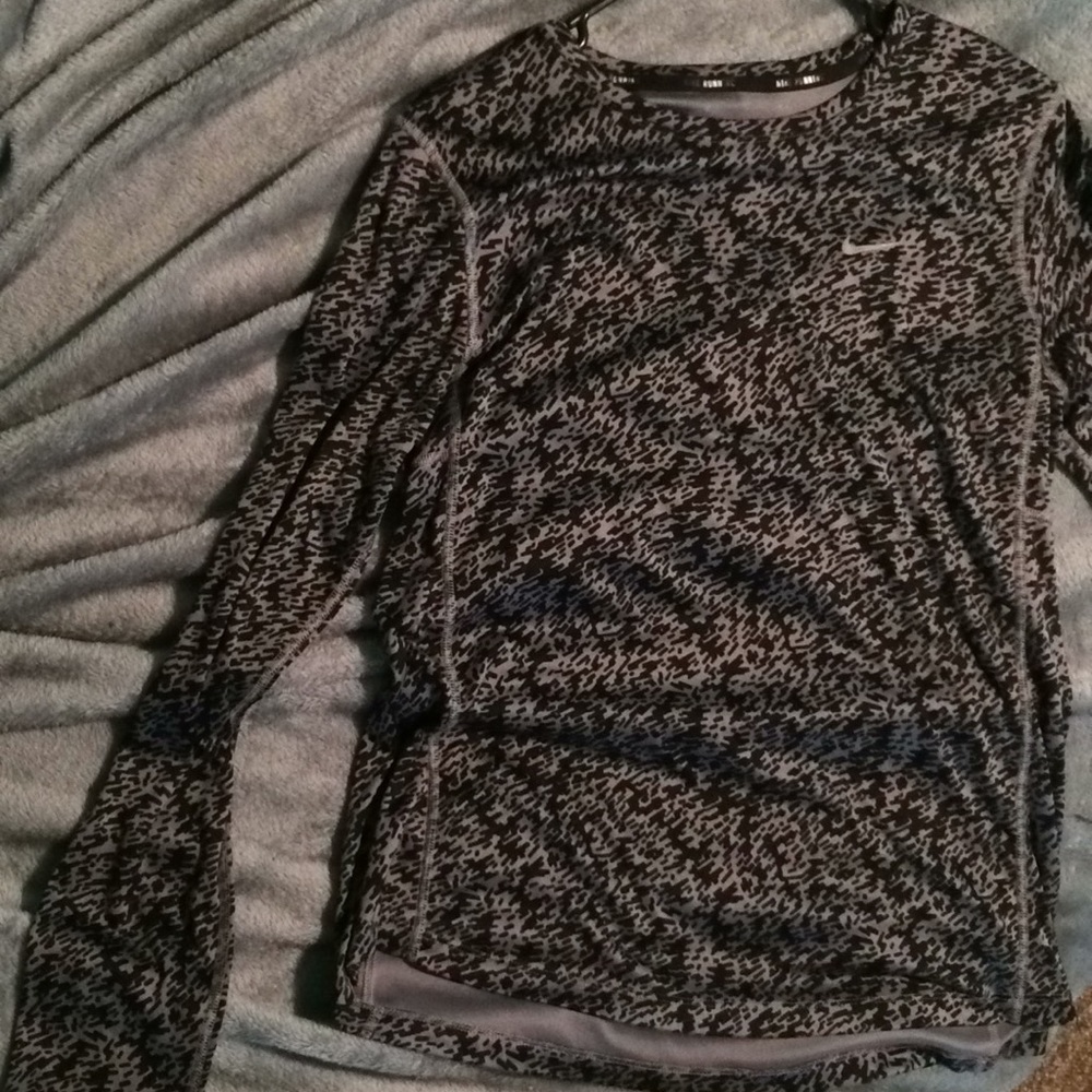 Long sleeve running shirt